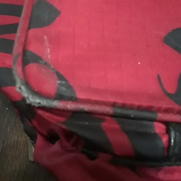 💋L.A.M.B. & lesport colab messenger bag💋 - Picture 6 of 8